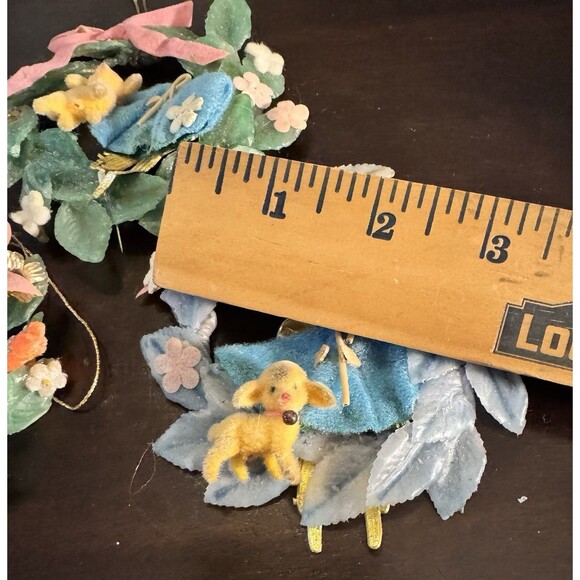 Vintage Christmas Mini Wreath With Angel And Lamb Small 3” Lot Of 3 - Picture 6 of 8